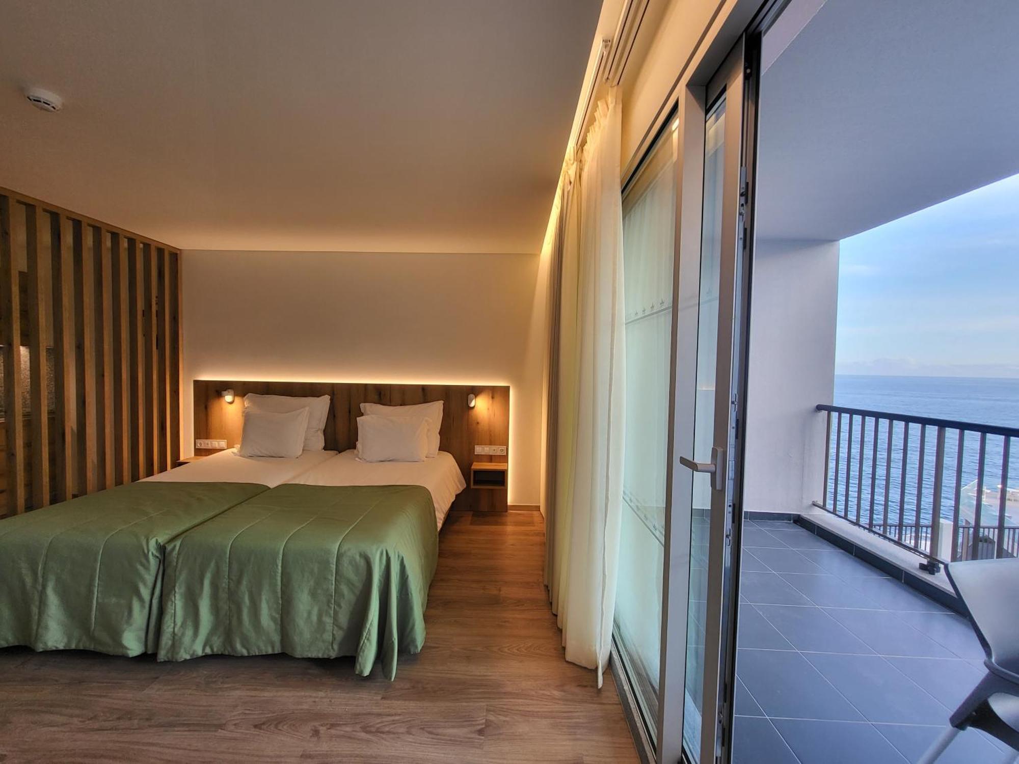 Hotel Royal Orchid Caniço Extérieur photo